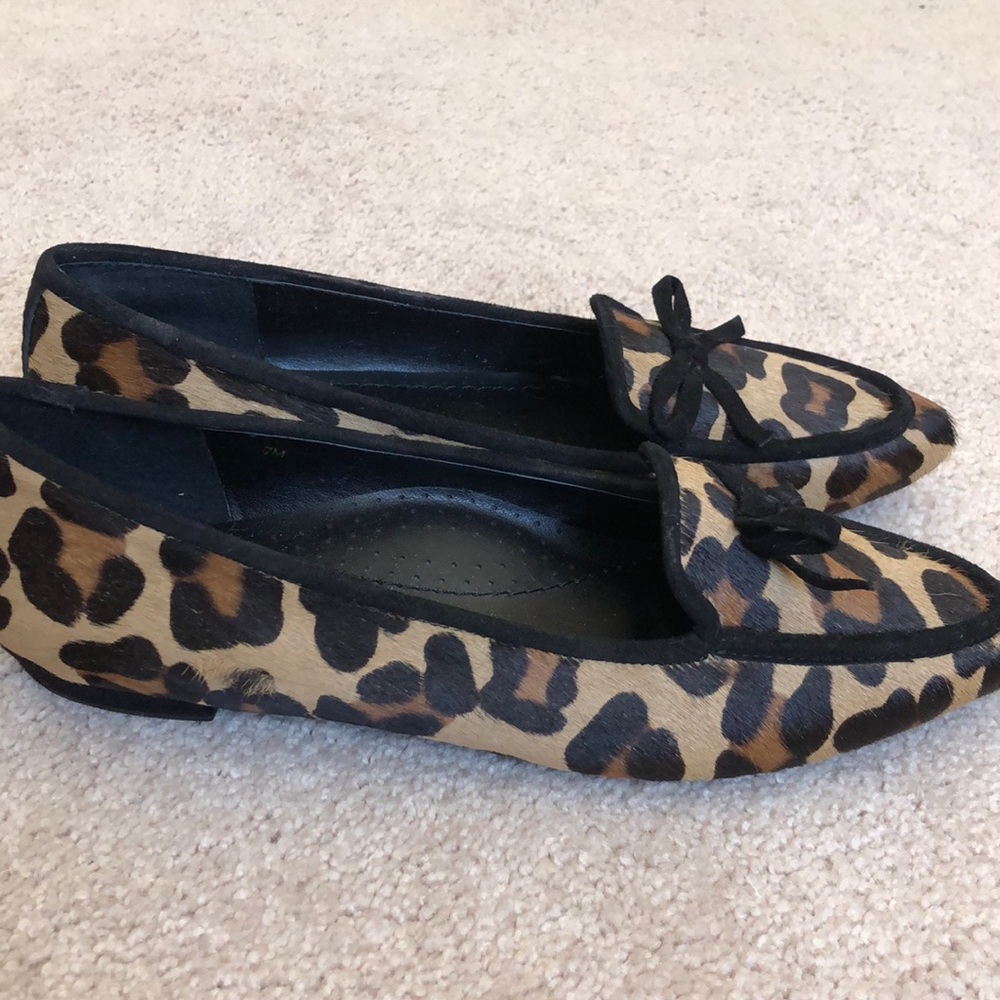 NIB Vaneli Leopard Flats